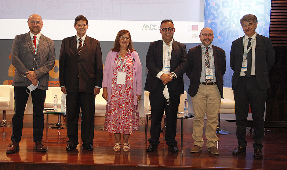 "Haremos un Congreso disruptivo para plantearnos la sanidad de otra manera"