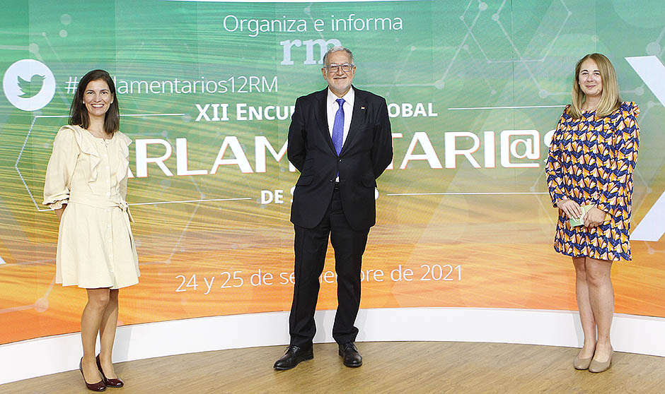 "En política sanitaria, ser médico favorece tomar las mejores decisiones"