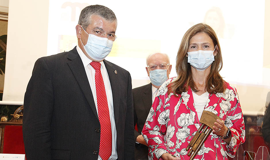 La Fundación ECO premia a Redacción Médica por su divulgación en Oncología