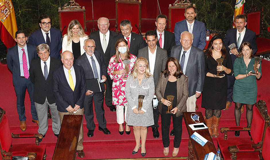 La Fundación ECO premia a Redacción Médica por su divulgación en Oncología