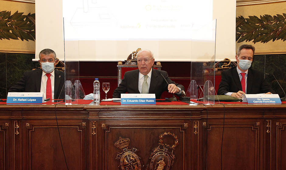 La Fundación ECO premia a Redacción Médica por su divulgación en Oncología