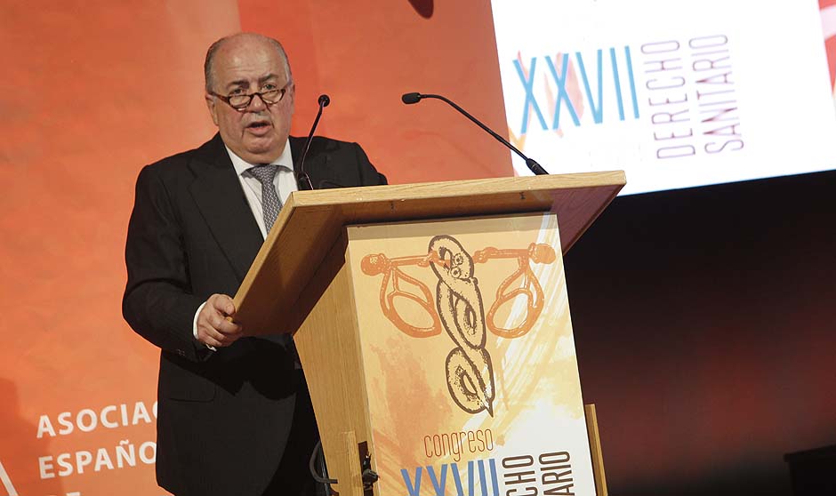 "El Derecho debe avanzar al mismo ritmo que los descubrimientos en salud"