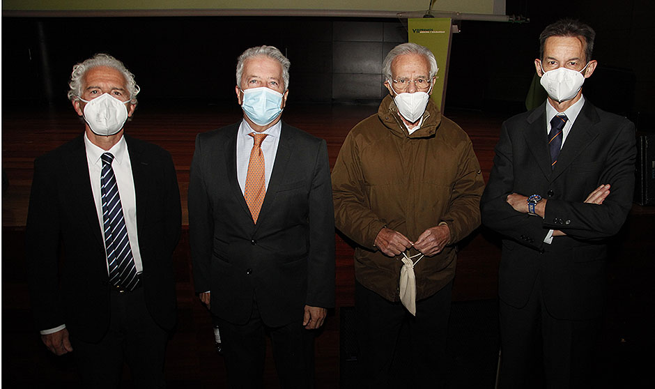 DKV premia a los profesionales sanitarios que fueron ejemplo en la pandemia