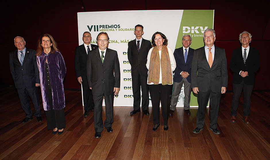 DKV premia a los profesionales sanitarios que fueron ejemplo en la pandemia