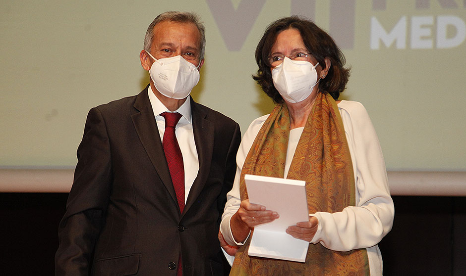 DKV premia a los profesionales sanitarios que fueron ejemplo en la pandemia