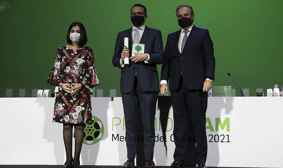 "La Farmacia es esencial para mantener el liderazgo de la sanidad española"