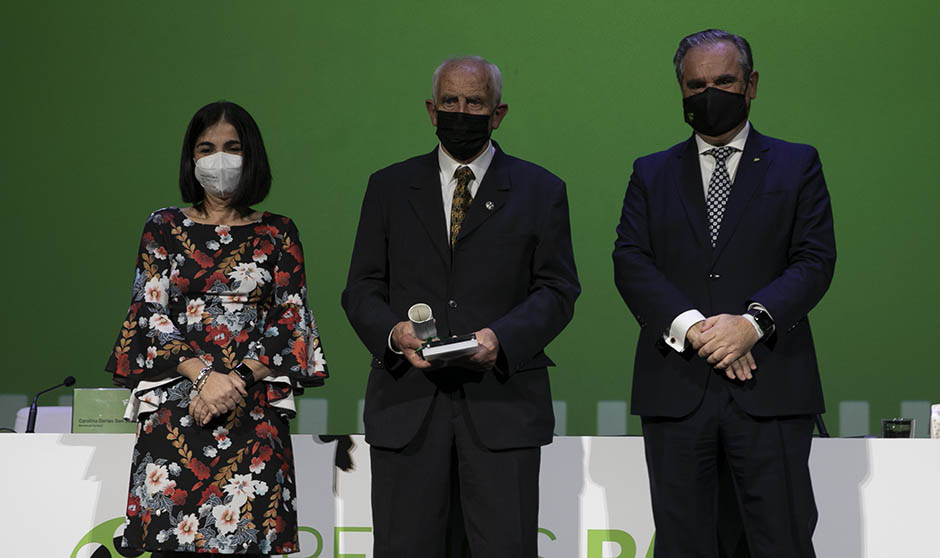 "La Farmacia es esencial para mantener el liderazgo de la sanidad española"