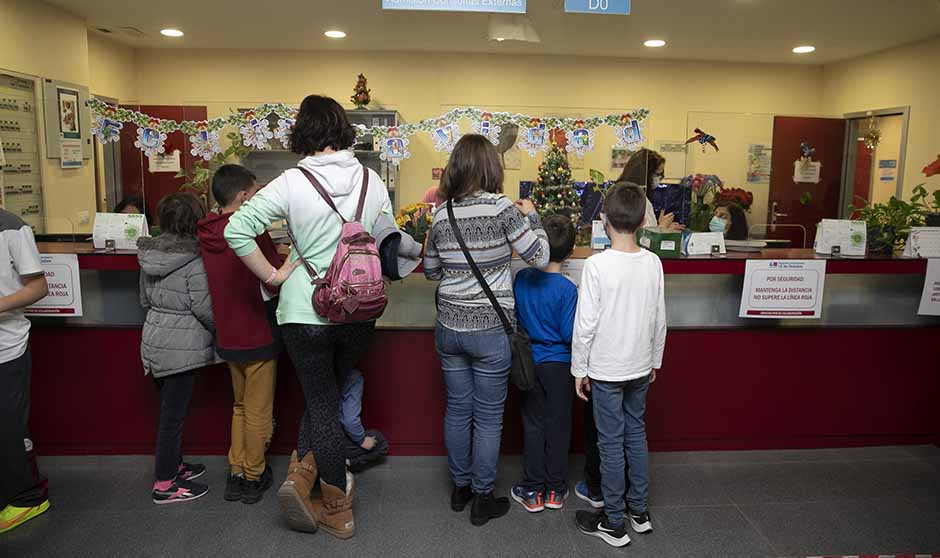 "Soy médica y madre; entiendo el miedo, pero las vacunas son seguras"