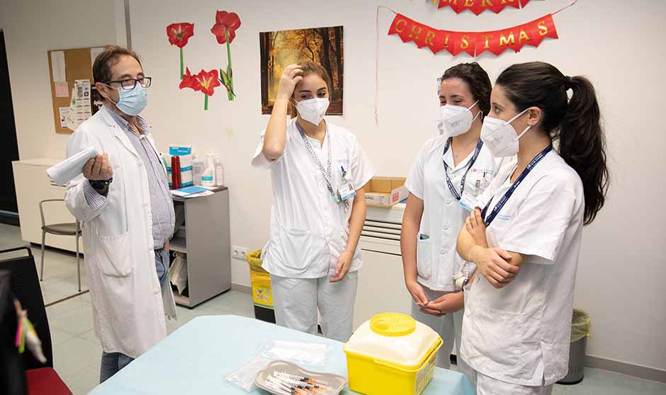 "Soy médica y madre; entiendo el miedo, pero las vacunas son seguras"