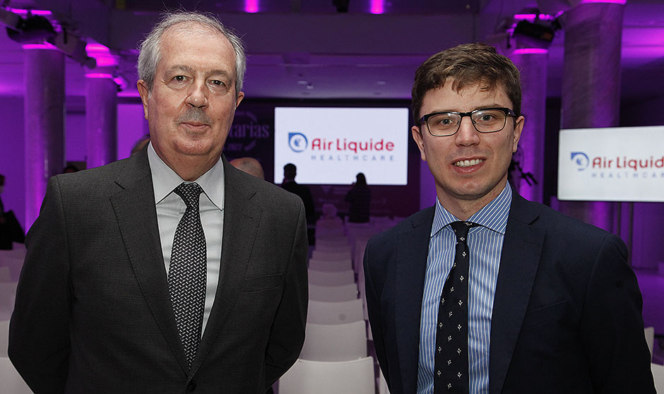 "Es necesario reconocer a tantas mujeres excelentes que han regalado salud"