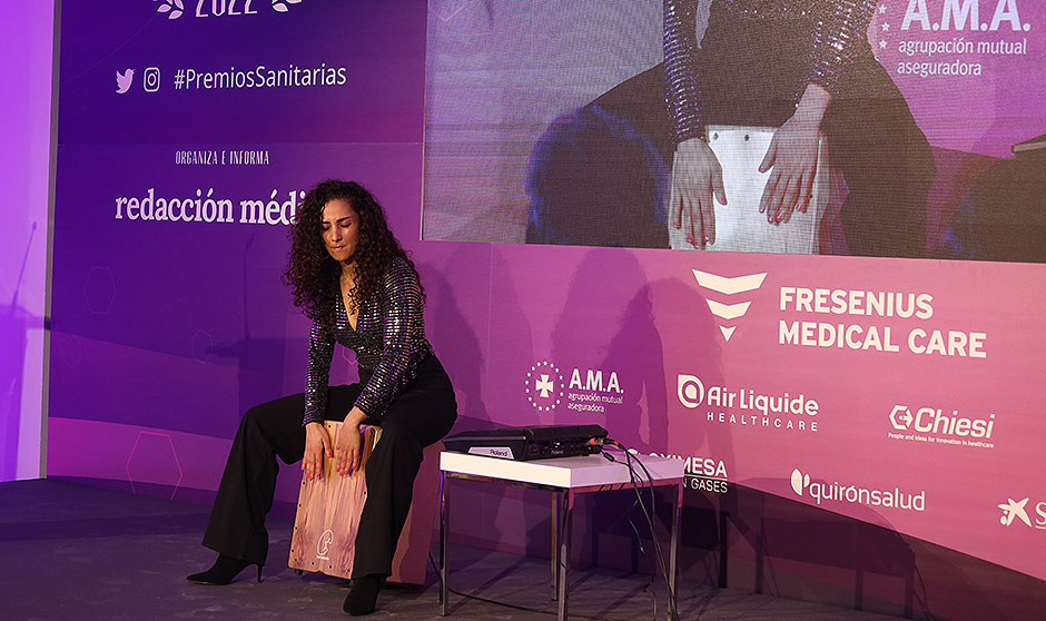 "Es necesario reconocer a tantas mujeres excelentes que han regalado salud"