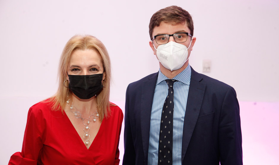 "Es necesario reconocer a tantas mujeres excelentes que han regalado salud"