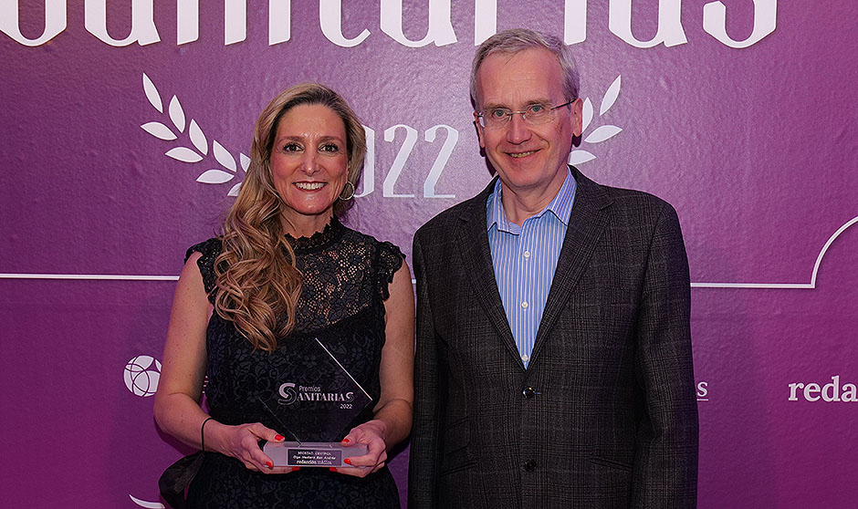 "Es necesario reconocer a tantas mujeres excelentes que han regalado salud"