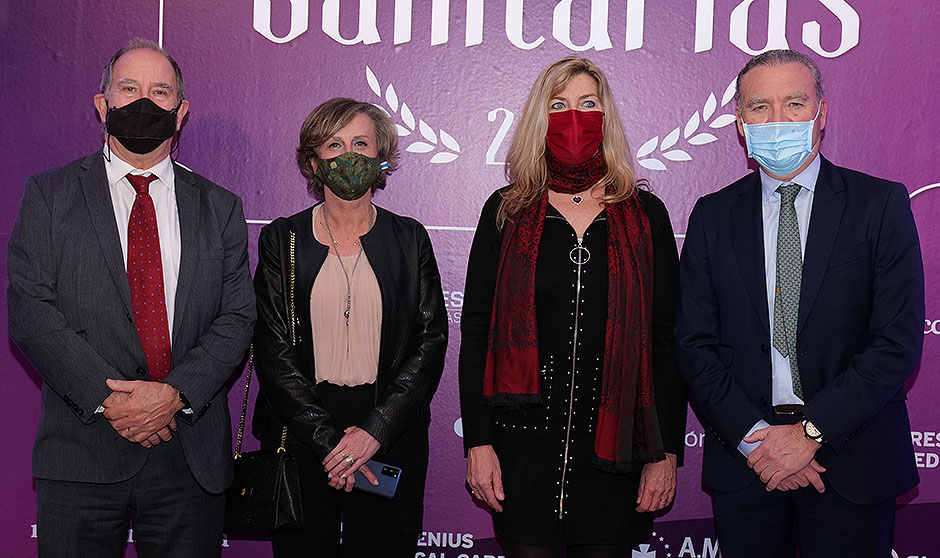 "Es necesario reconocer a tantas mujeres excelentes que han regalado salud"