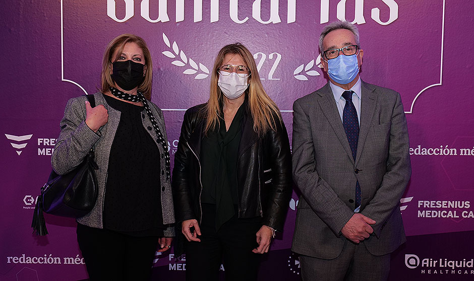 "Es necesario reconocer a tantas mujeres excelentes que han regalado salud"