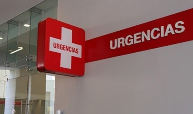 A Urgencias para que una enfermera le corte las uñas "que no se alcanza"