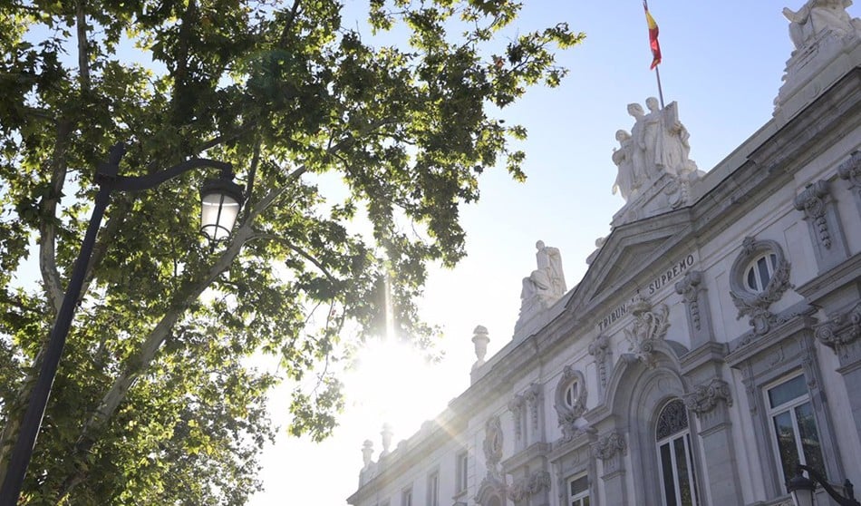 Absuelto el médico que grabó en secreto a un tribunal de oposiciones