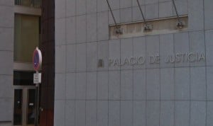 Absuelven a la médico acusada de la asfixia de una niña con una palomita