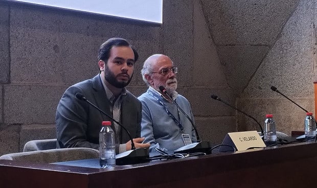 Luis Cabeza, presidente de la Sociedad de Medicina Interna Madrid-Castilla-La Mancha; y Eduardo Montero, coordinador del GT de Asistencia Compartida y Medicina Consultiva de la SEMI inauguran la IX jornada de Asistencia Compartida