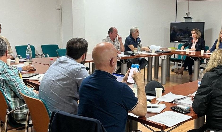 Acuerdo para convocar dos OPE sanitarias para acceder a 8.296 plazas fijas