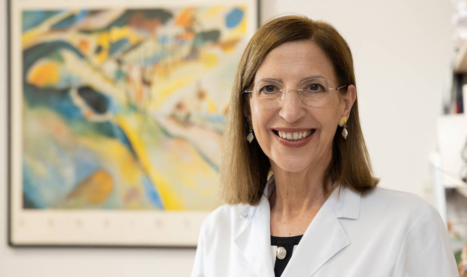 Presidenta de las enfermeras directivas: Adela Zabalegui