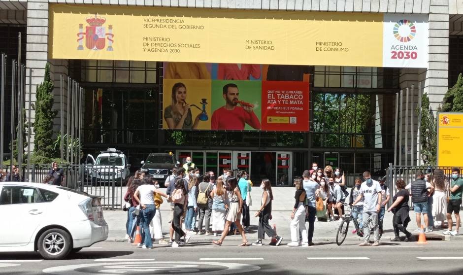 Adjudicación MIR: Sanidad no da "soluciones" en su última cita con médicos