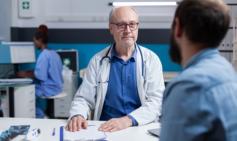 Seguridad Social y Trabajo se pasan la patata caliente de la responsabilidad en la inspección de bajas por Incapacidad Temporal