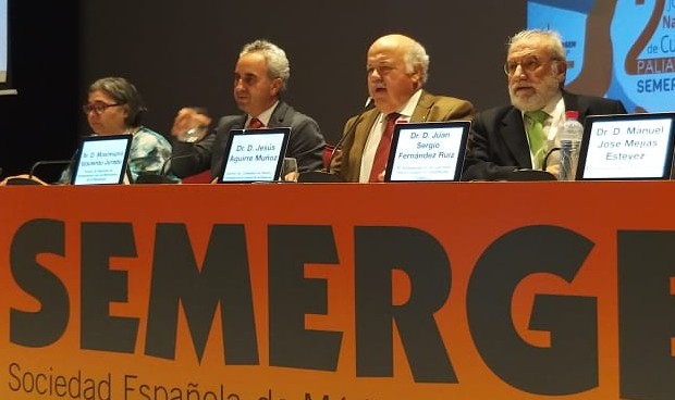 Aguirre: "Los cuidados paliativos llegarán a cada rincón de Andalucía"