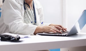 Al médico de Familia le gusta ChatGPT pero 'pasa' de las IA hechas para él