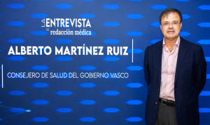 Alberto Martínez: "Es razonable plantear un marco singular para el médico"