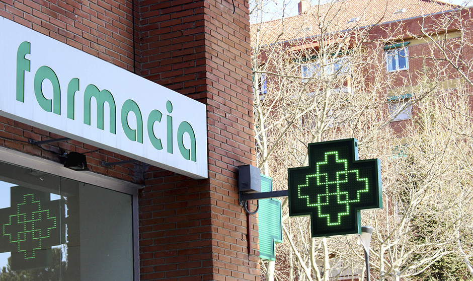 Alerta entre farmacéuticos: una empleada ladrona anda suelta y así lo hace