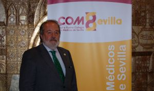 El pediatra Alfonso Carmona, nuevo presidente de los médicos de Sevilla