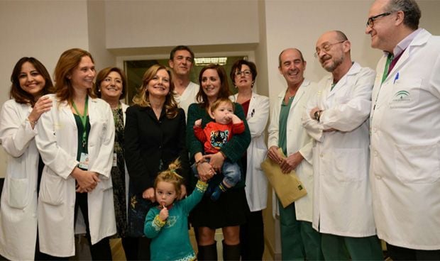 Álvarez reitera que Granada tendrá dos hospitales completos en marzo