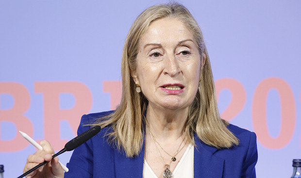 AMA presenta una calculadora de seguros de hogar para sanitarios y familia