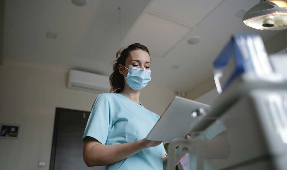 Amenaza con matar a la enfermera porque el café del hospital "estaba malo"