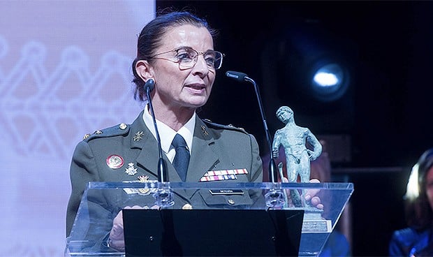 Ana Betegón, mujer, militar y médico: "Aquí no hay techo de cristal"