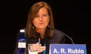 Ana Rosa Rubio es la coordinadora del Área de Farmacia del Sescam