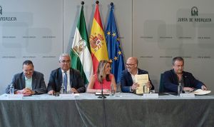 Andalucía aprueba la jornada de 35 horas 'reales' para sus sanitarios 