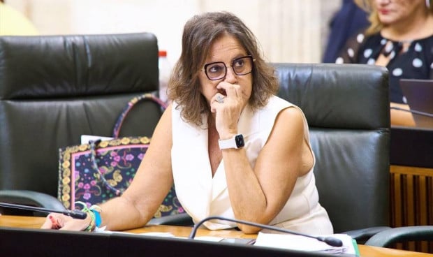 Andalucía busca incorporar a 2.282 sanitarios fijos a la estructura del SAS