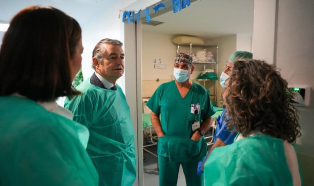 Andalucía concluye la implantación de los cuidados paliativos pediátricos