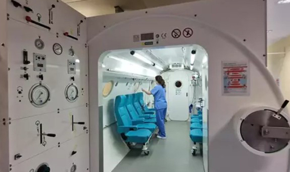 Una cámara hiperbárica.
