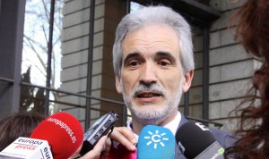 Andalucía reivindica ser "transparente" con las listas de espera quirúrgica