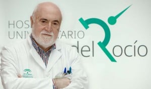 Ángel Herruzo, jefe de Sección de la UCI del Hospital Virgen del Rocío