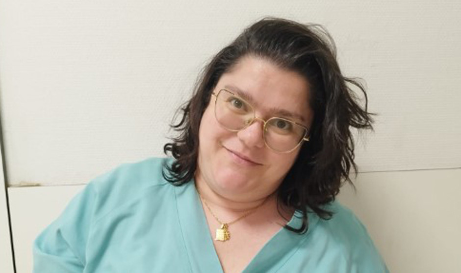 Antía Bacelo, enfermera y estudiante de Psicología, es autista y opta por la formación y información para conocer esta condición. 