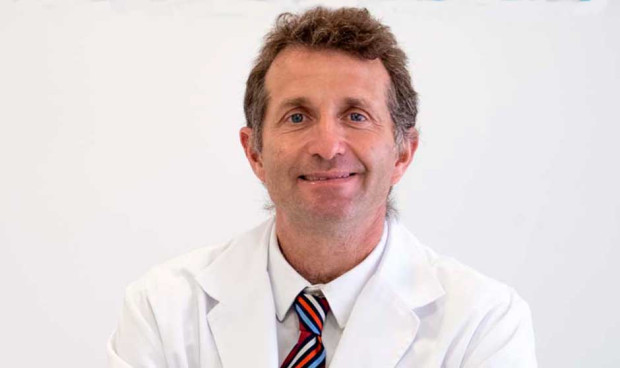 Neurocirujano Almería, Hospital Torrecárdenas, Antonio Huete Allut