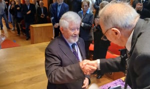  Toma de posesión de Antonio Martínez como Académico Correspondiente de la Real Academia de Farmacia de Galicia. 