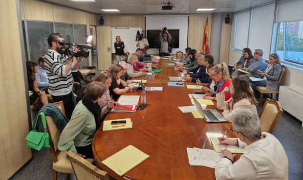 El Salud actualiza el modelo de jornada laboral para mejorar la atención y la conciliación