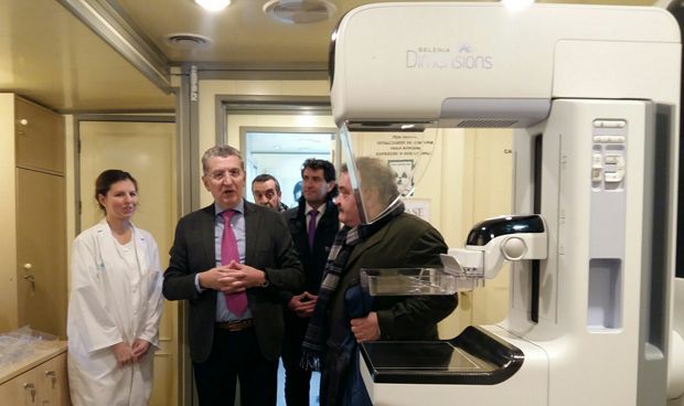 Aragón potencia la detección precoz de cáncer de mama con nuevos mamógrafos