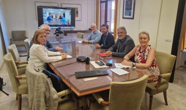 Primera reunión de la comisión de seguimiento del convenio entre Gobierno central y Gobierno de Aragón sobre las consultas de viajeros internacionales.