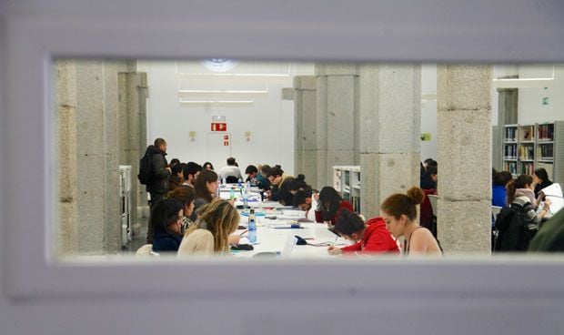 Así afecta el 'burnout' a los estudiantes de Medicina y Enfermería